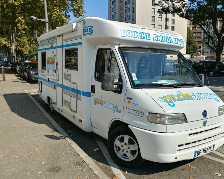 Photo Bob camion-douche